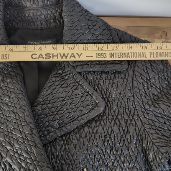 Black Quilted Double Breasted Fall Jacket - Picture 16 of 16